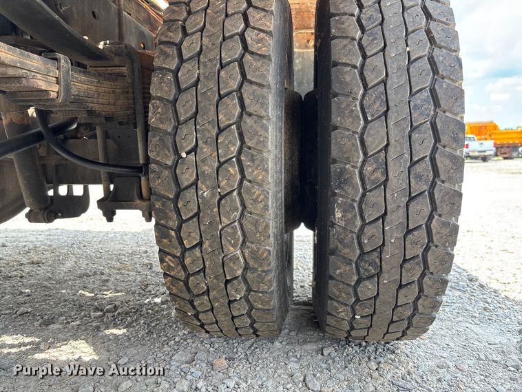 image for item FC1819 2008 Ford F450 Super Duty  flatbed truck