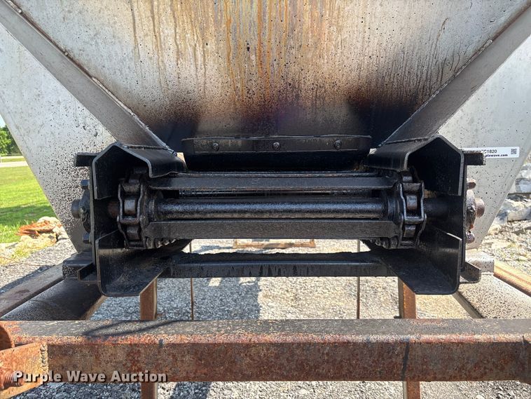 image for item FC1820 Monroe 00012534 spreader
