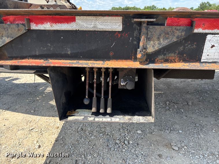 image for item FC1822 1997 Dakota Trail-Eze PDLX20TC31 tilt deck equipment trailer