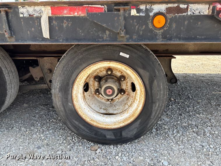 image for item FC1822 1997 Dakota Trail-Eze PDLX20TC31 tilt deck equipment trailer