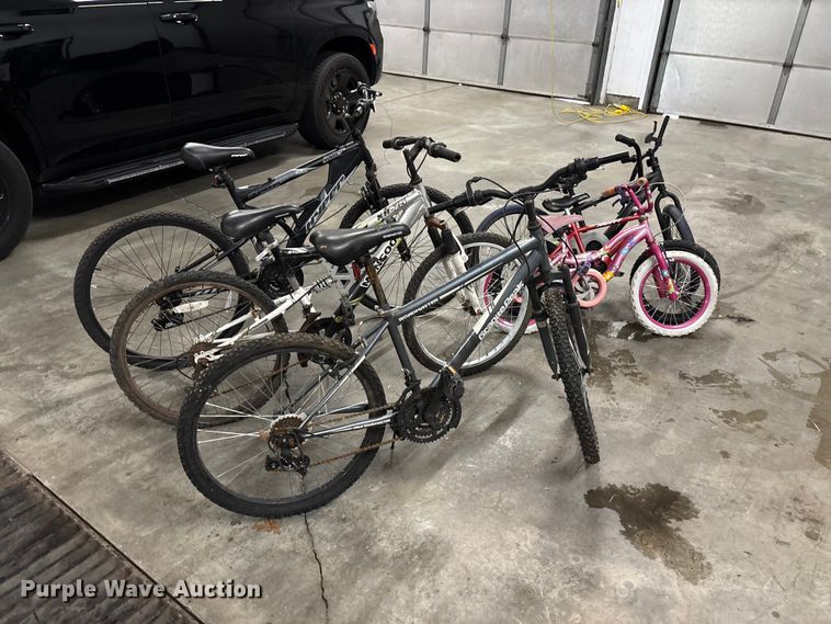 (6) bicycles