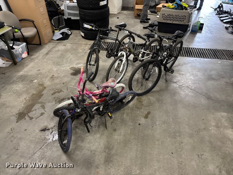 image for item FC1856 (6) bicycles