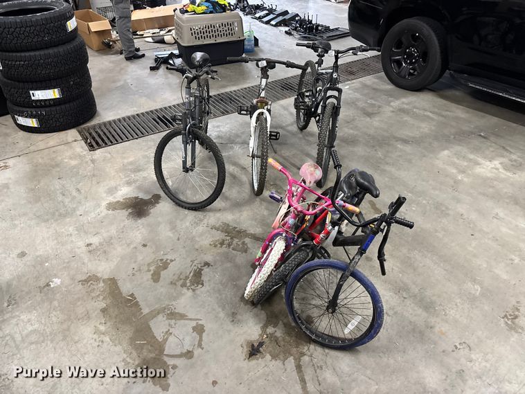 image for item FC1856 (6) bicycles