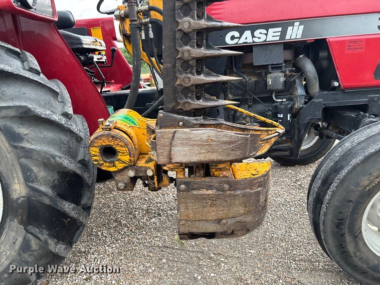 image for item FC1857 1995 Case IH 3220 tractor