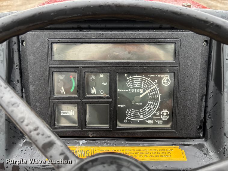 image for item FC1857 1995 Case IH 3220 tractor