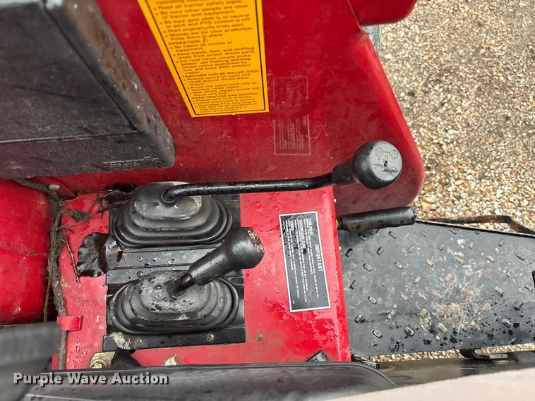 image for item FC1857 1995 Case IH 3220 tractor