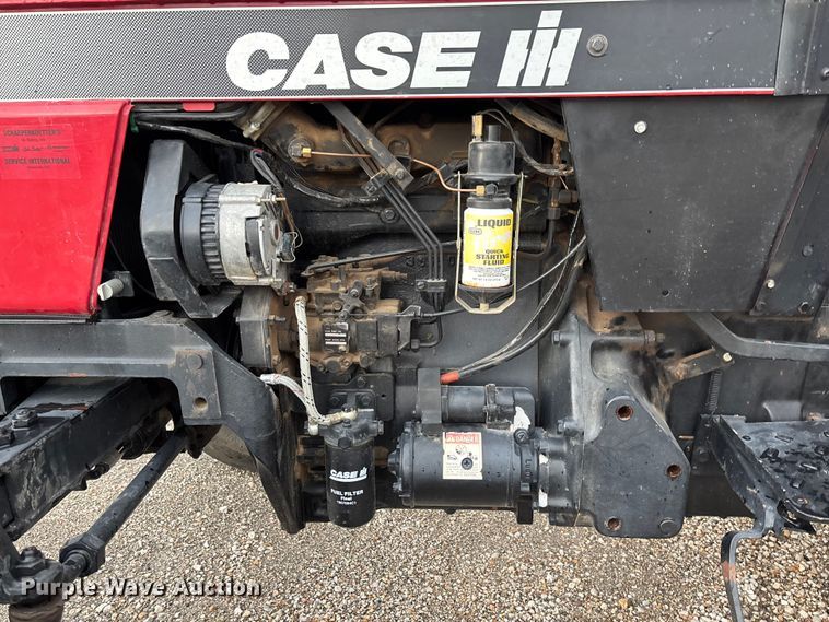 image for item FC1857 1995 Case IH 3220 tractor