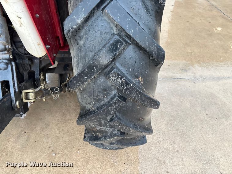 image for item FC1857 1995 Case IH 3220 tractor