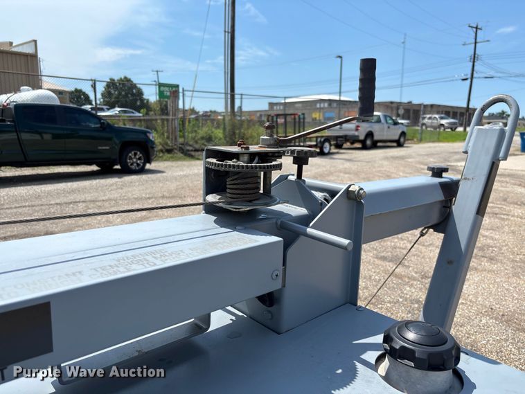 image for item FC1859 2000 T&J FL-1D light plant