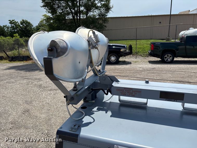 image for item FC1859 2000 T&J FL-1D light plant
