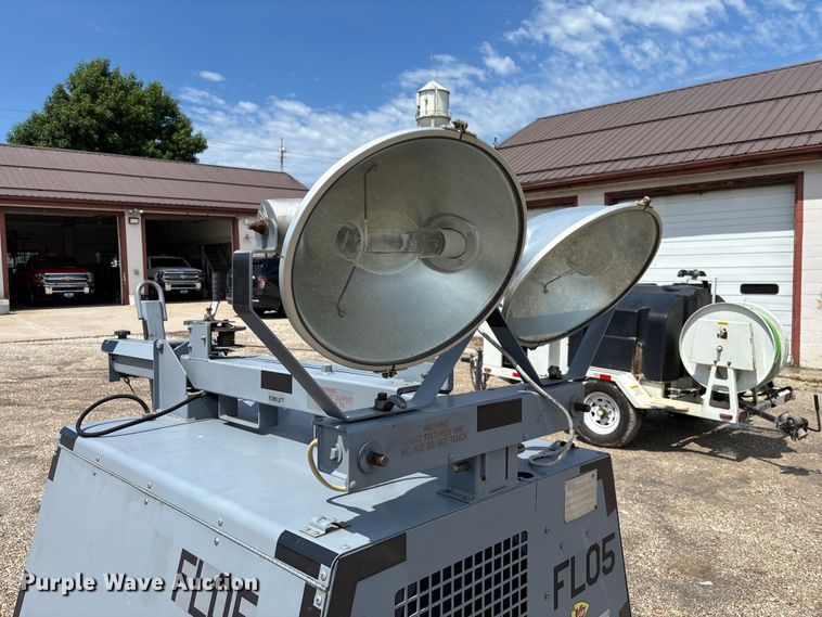 image for item FC1859 2000 T&J FL-1D light plant