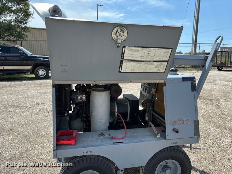 image for item FC1859 2000 T&J FL-1D light plant