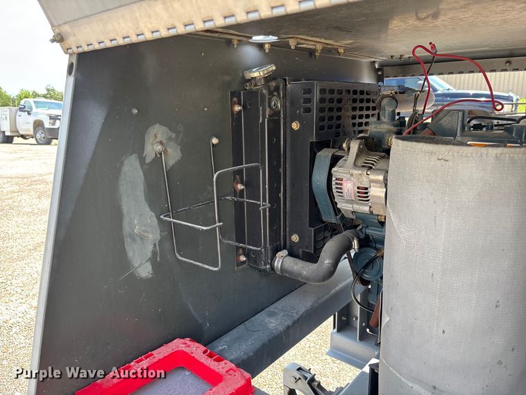 image for item FC1859 2000 T&J FL-1D light plant