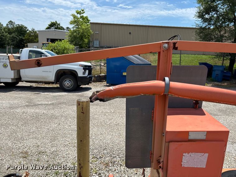 image for item FC1861 R.C. Flagman RCF2.4 H.D traffic signal trailer