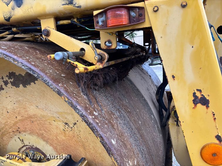 image for item FC1862 Bomag BW6AS double drum roller