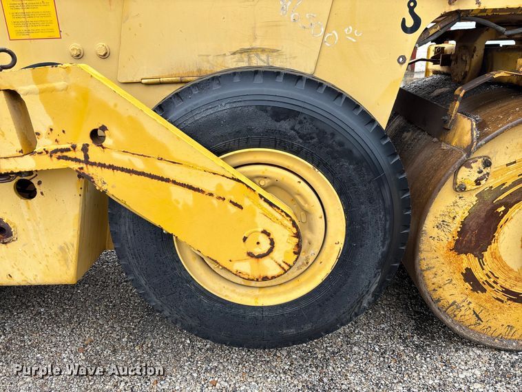 image for item FC1862 Bomag BW6AS double drum roller