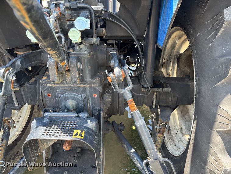 image for item FC1865 2006 New Holland TN75A 4RM MFWD tractor