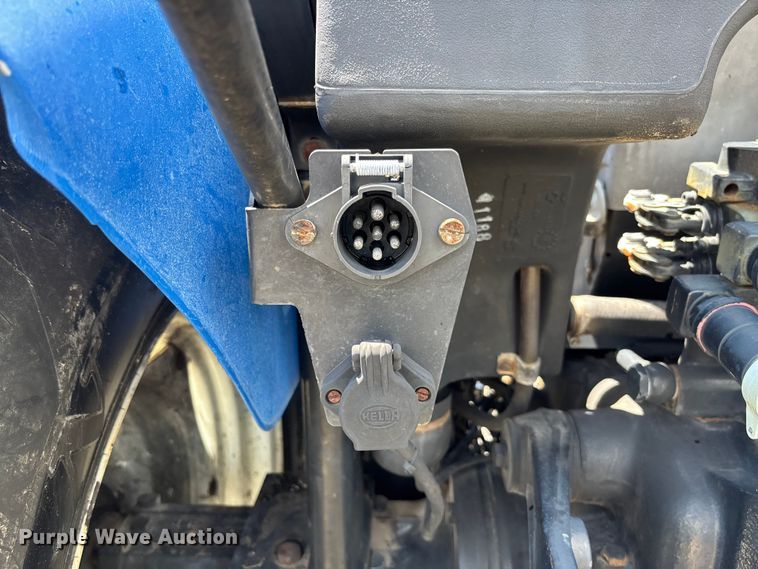image for item FC1865 2006 New Holland TN75A 4RM MFWD tractor