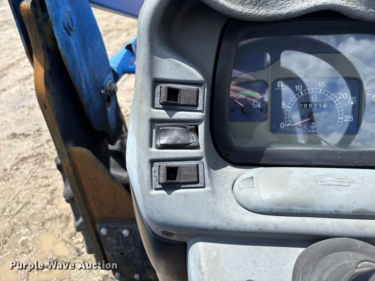 image for item FC1865 2006 New Holland TN75A 4RM MFWD tractor