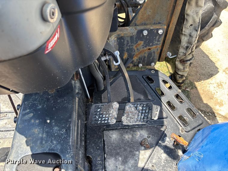 image for item FC1865 2006 New Holland TN75A 4RM MFWD tractor