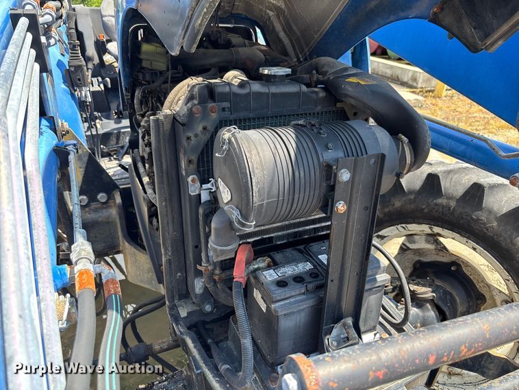 image for item FC1865 2006 New Holland TN75A 4RM MFWD tractor