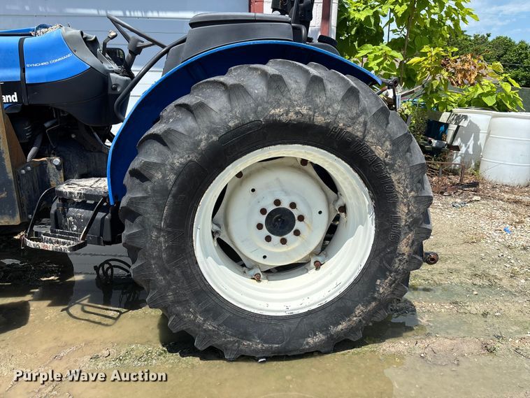 image for item FC1865 2006 New Holland TN75A 4RM MFWD tractor