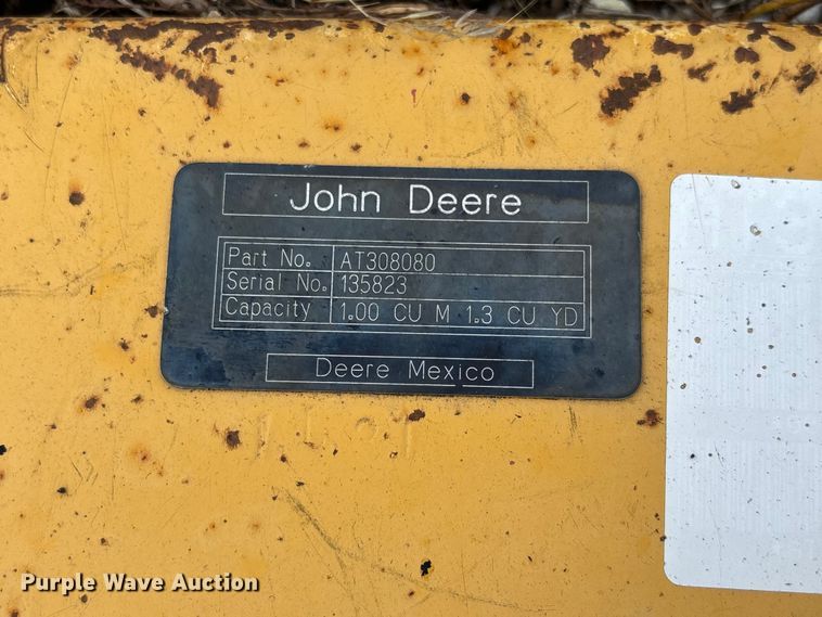 image for item FC1866 2004 John Deere 310SG backhoe