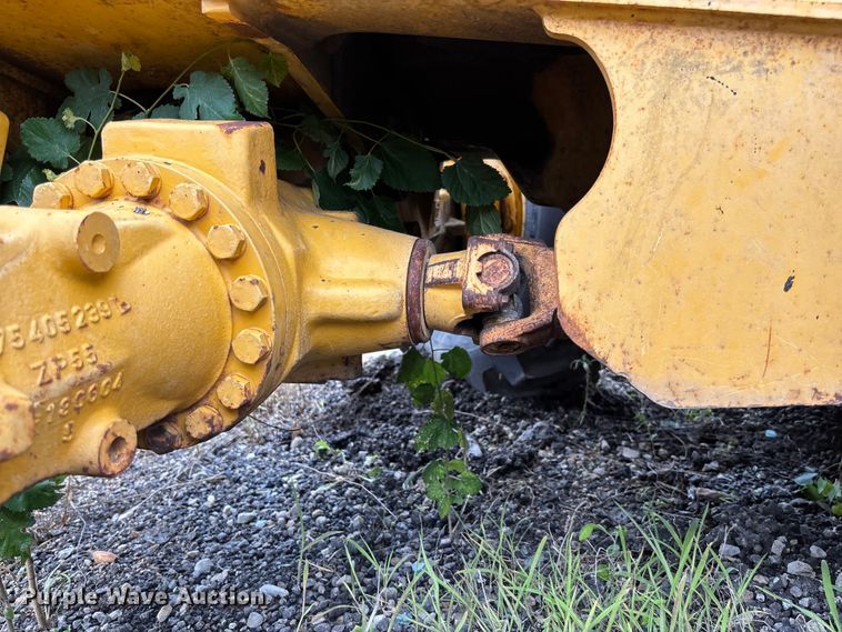 image for item FC1866 2004 John Deere 310SG backhoe