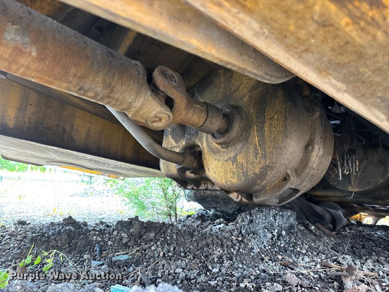 image for item FC1866 2004 John Deere 310SG backhoe