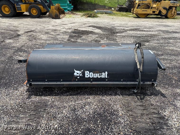 image for item FC1867 2009 Bobcat 84 Sweeper skid steer sweeper