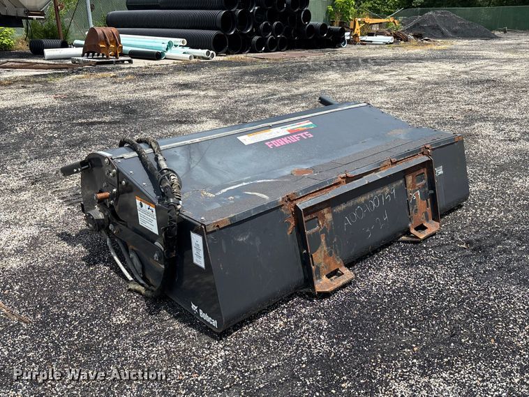 image for item FC1867 2009 Bobcat 84 Sweeper skid steer sweeper