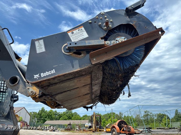 image for item FC1867 2009 Bobcat 84 Sweeper skid steer sweeper