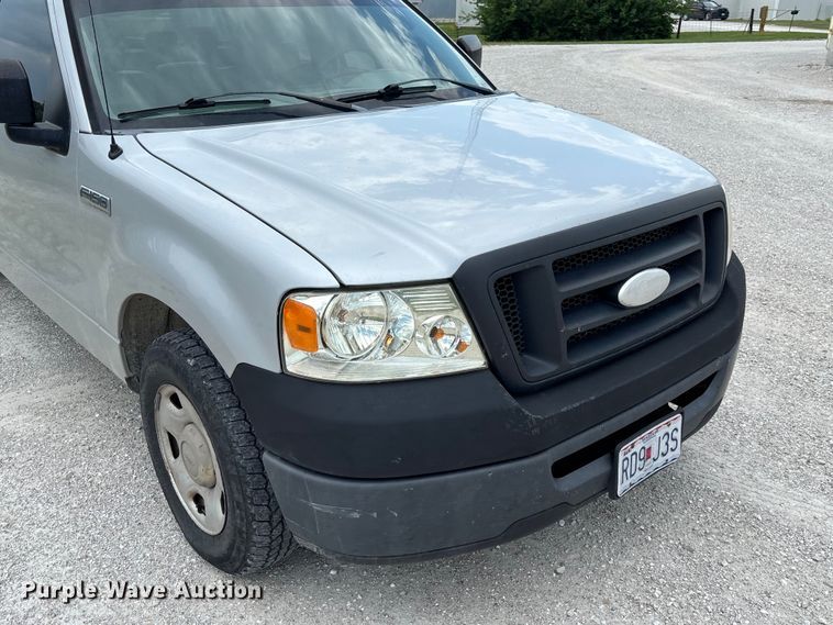 image for item FC1916 2007 Ford F150 XL Ext. Cab pickup truck