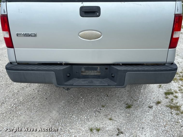 image for item FC1916 2007 Ford F150 XL Ext. Cab pickup truck