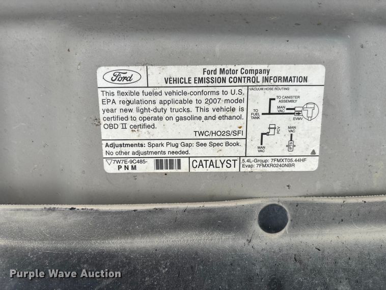 image for item FC1916 2007 Ford F150 XL Ext. Cab pickup truck