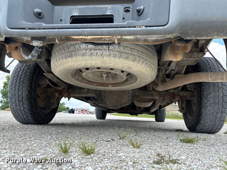 image for item FC1916 2007 Ford F150 XL Ext. Cab pickup truck