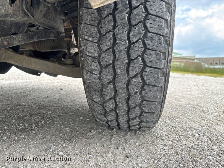 image for item FC1916 2007 Ford F150 XL Ext. Cab pickup truck