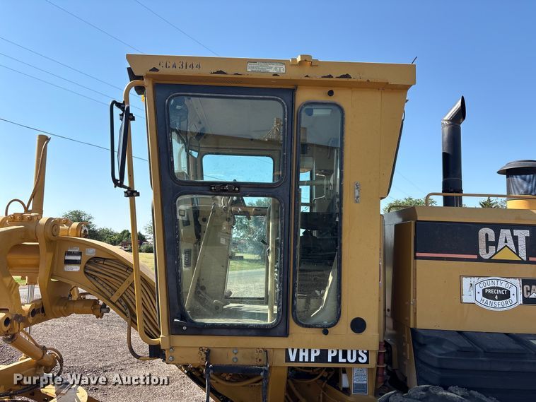 image for item FC2502 2007 Caterpillar 140H VHP Plus motor grader