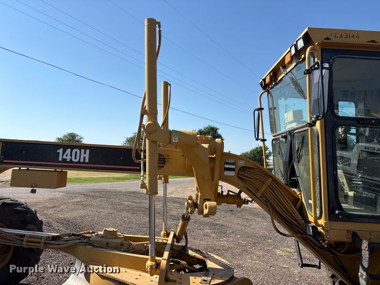 image for item FC2502 2007 Caterpillar 140H VHP Plus motor grader