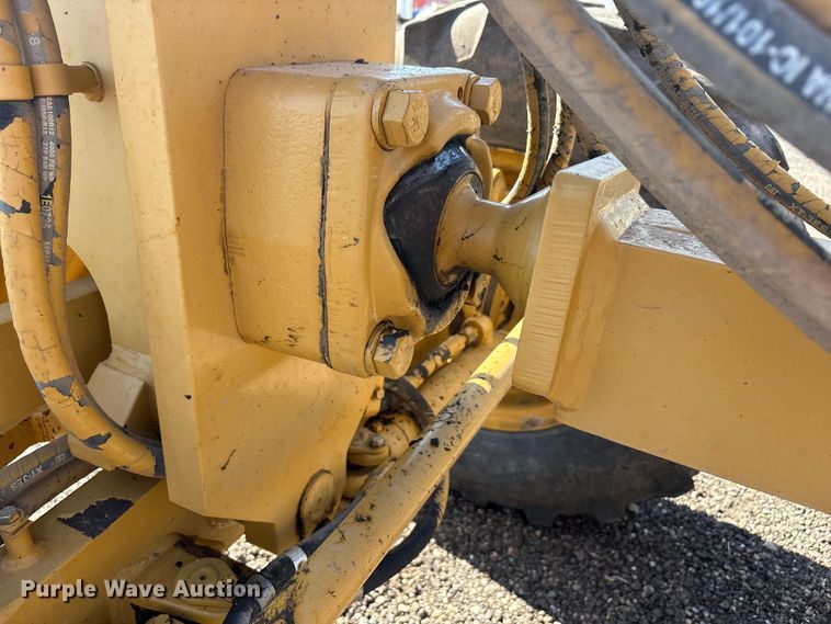 image for item FC2502 2007 Caterpillar 140H VHP Plus motor grader