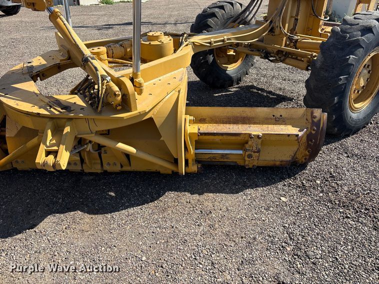 image for item FC2502 2007 Caterpillar 140H VHP Plus motor grader