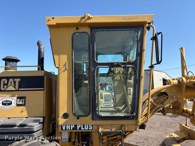image for item FC2502 2007 Caterpillar 140H VHP Plus motor grader