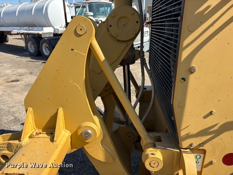 image for item FC2502 2007 Caterpillar 140H VHP Plus motor grader