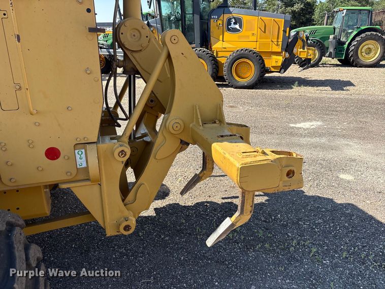 image for item FC2502 2007 Caterpillar 140H VHP Plus motor grader