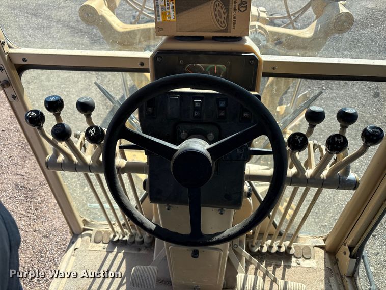 image for item FC2502 2007 Caterpillar 140H VHP Plus motor grader