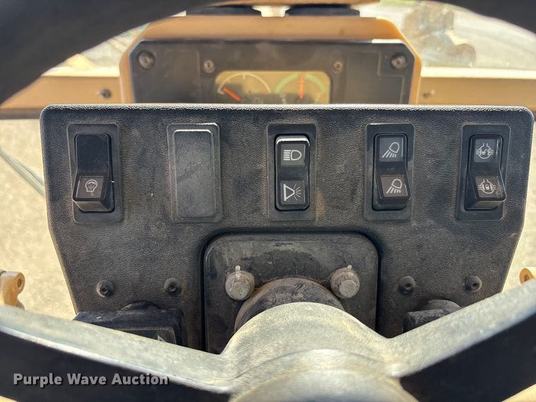 image for item FC2502 2007 Caterpillar 140H VHP Plus motor grader