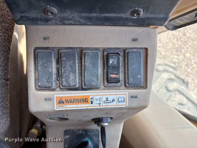 image for item FC2502 2007 Caterpillar 140H VHP Plus motor grader