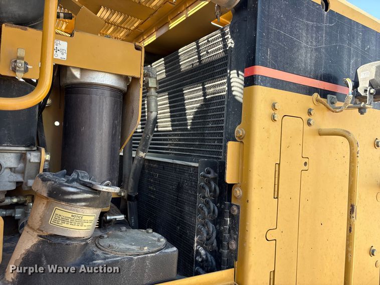 image for item FC2502 2007 Caterpillar 140H VHP Plus motor grader