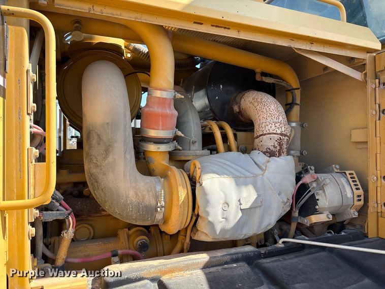 image for item FC2502 2007 Caterpillar 140H VHP Plus motor grader