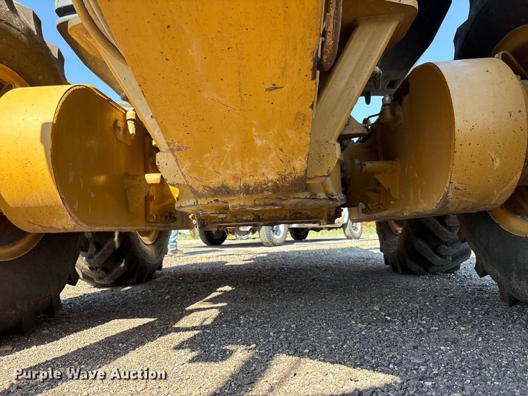 image for item FC2502 2007 Caterpillar 140H VHP Plus motor grader